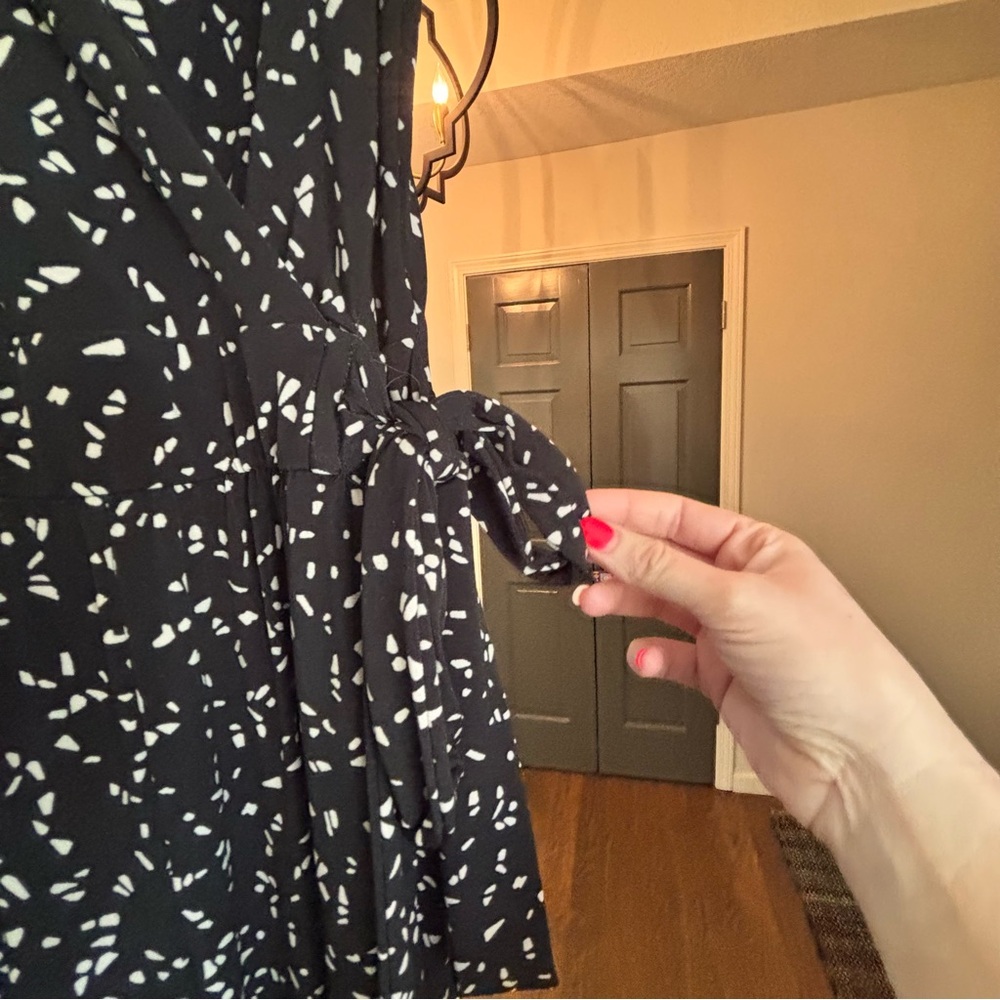 Kaileigh Black Polyester Wide Leg Jumpsuit Beige Print spaghetti strap (S) - Picture 4 of 5
